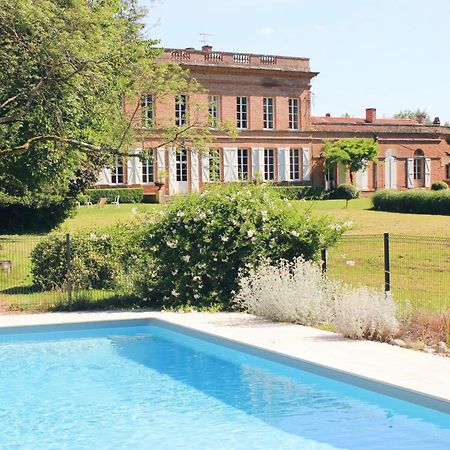 Gite Manzana Au Chateau Lavalade 卡斯特尔萨拉桑 外观 照片